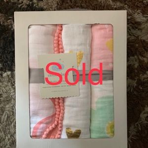 Muslin Blankets